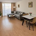 Noks Panorama Sas Apartamento *