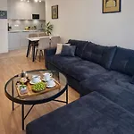 Noks Panorama Sas Apartamento *