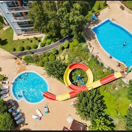 Noks Panorama Sas Apartamento *